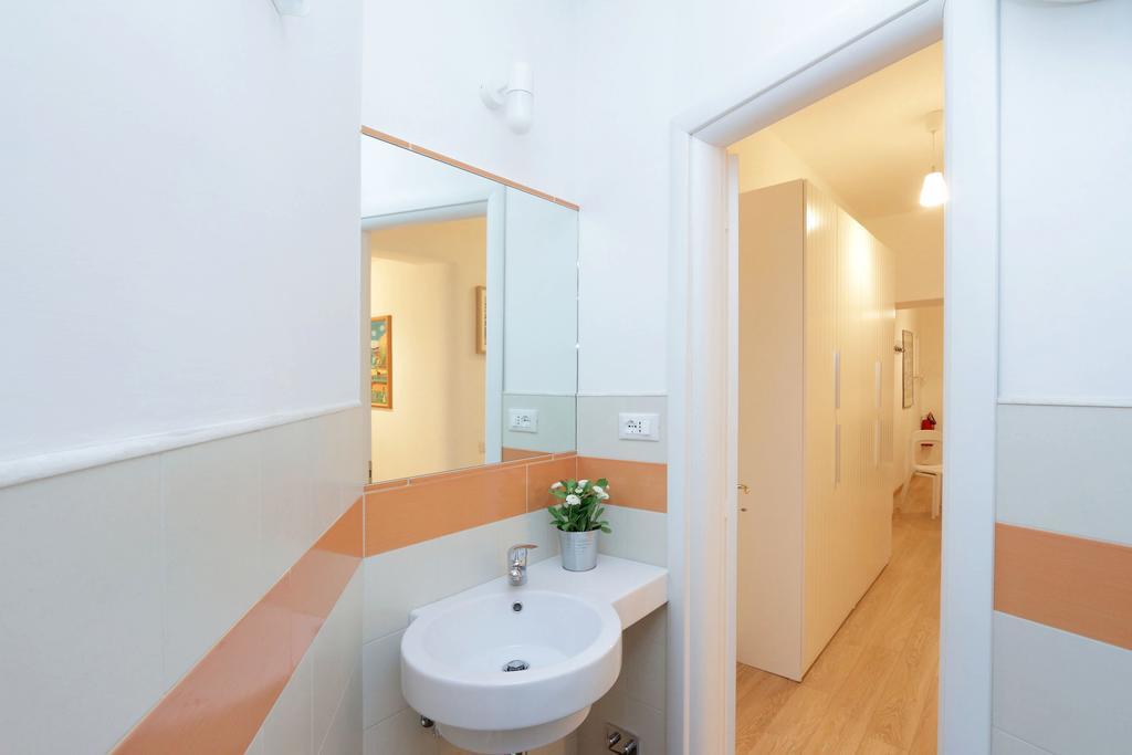 Via Veneto Smart Apartment ローマ 部屋 写真